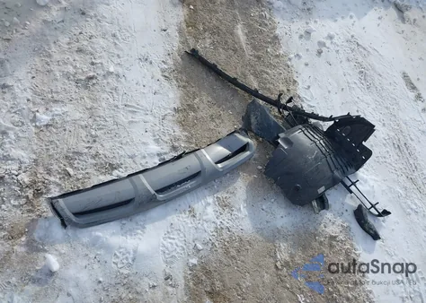 2015 Hyundai Santa Fe Sport 2.4L z USA, uszkodzony, nr VIN 5XYZU3LB1FG255205